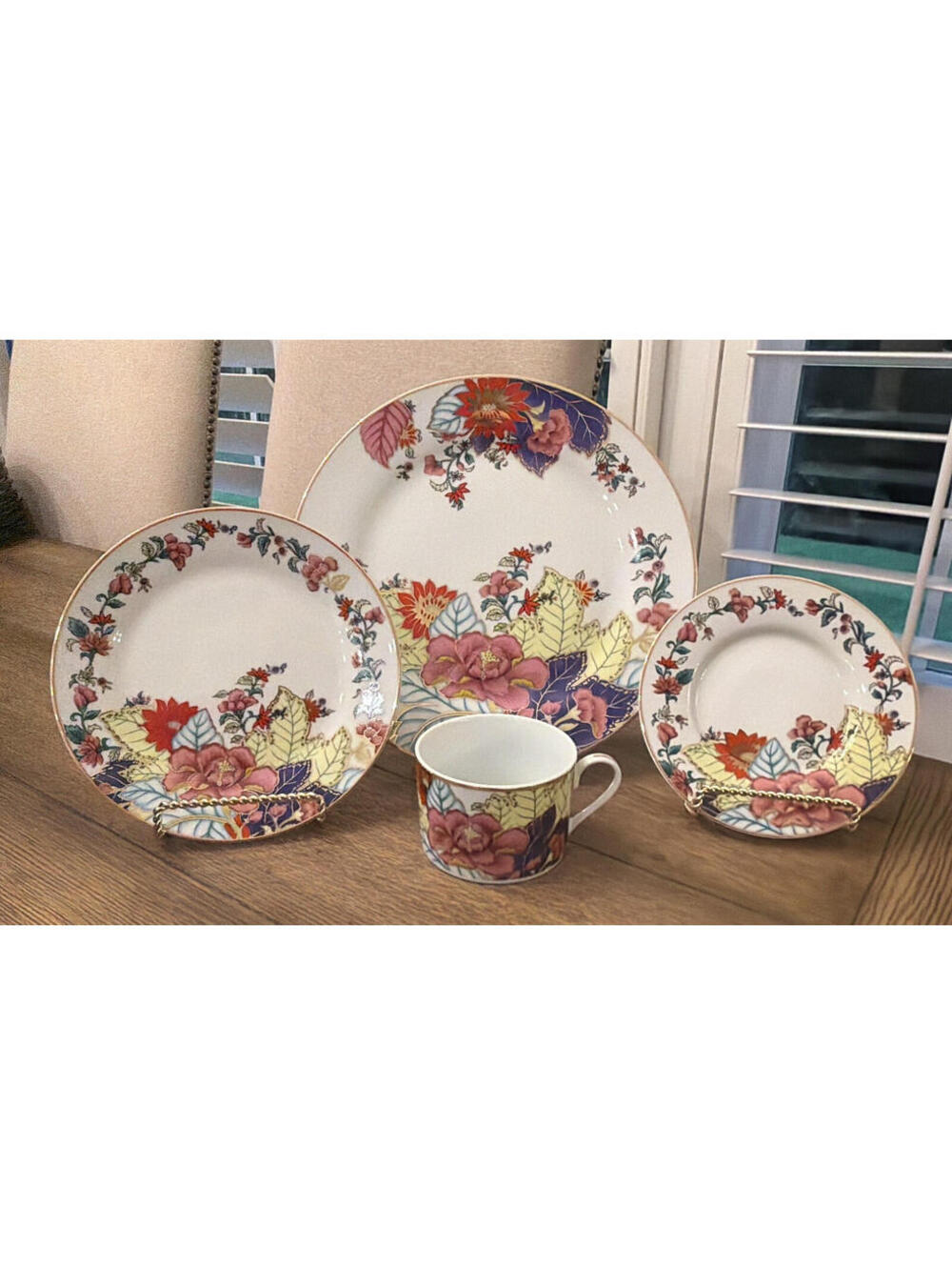 Imperial Leaf China 22K Gold Trim Tobacco Leaf 4 Piece Place Setting - 8 Avail